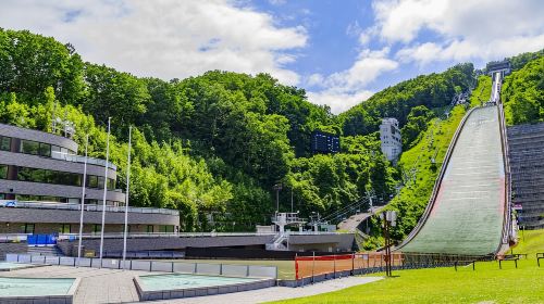 Sapporo: Mt. Maruyama Hike & Okurayama Ski Jump Day Tours