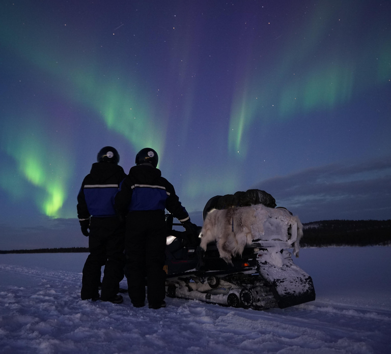 Snowmobile Experience in Muotkantunturi Wilderness Inari 2H