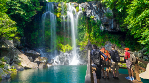 Jeju's first English Bus Tour Since 2008 for SouthWest & Hallasan Jeju Highlights - HolidaySG