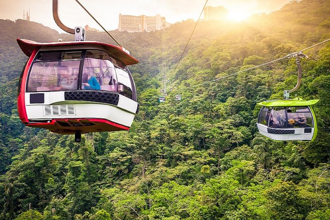 Private Genting Highland Tour with Cable Car Ride & Batu Caves - HolidaySG