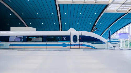 Shanghai Maglev Train - HolidaySG