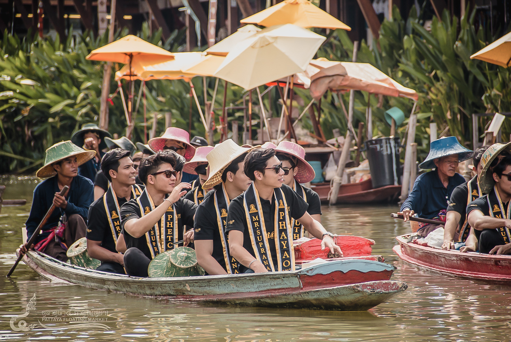 (Free eSIM) Full day Pattaya beach with Halal Set Lunch and rooftop sunset