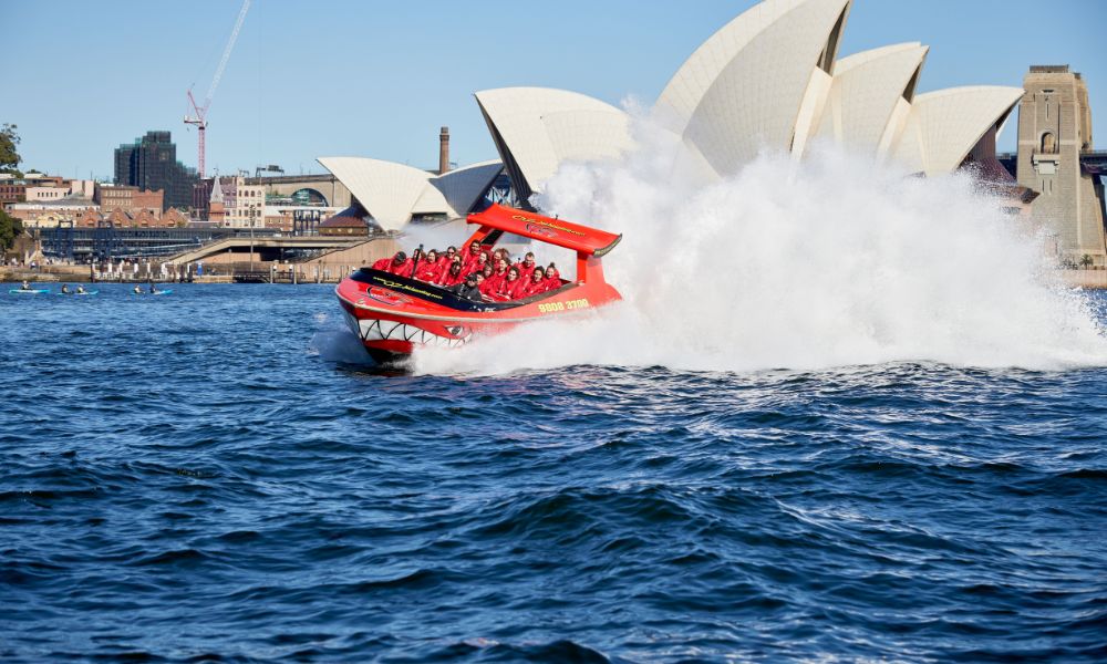 Sydney Harbour Jet Boat Ride - HolidaySG