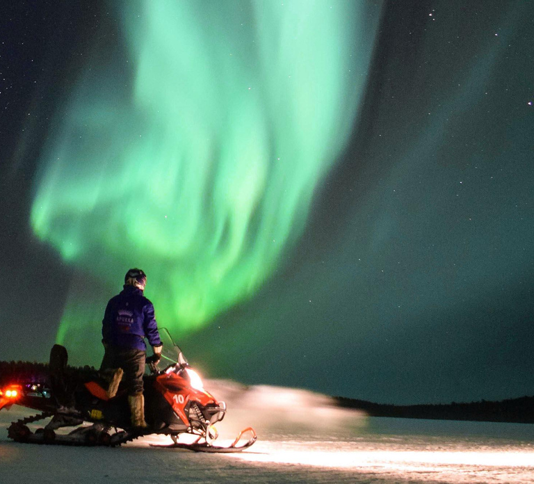 Rovaniemi: Night Snowmobile Tour