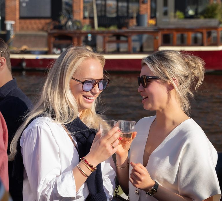 Haarlem: Unlimited Drinks City Cruise