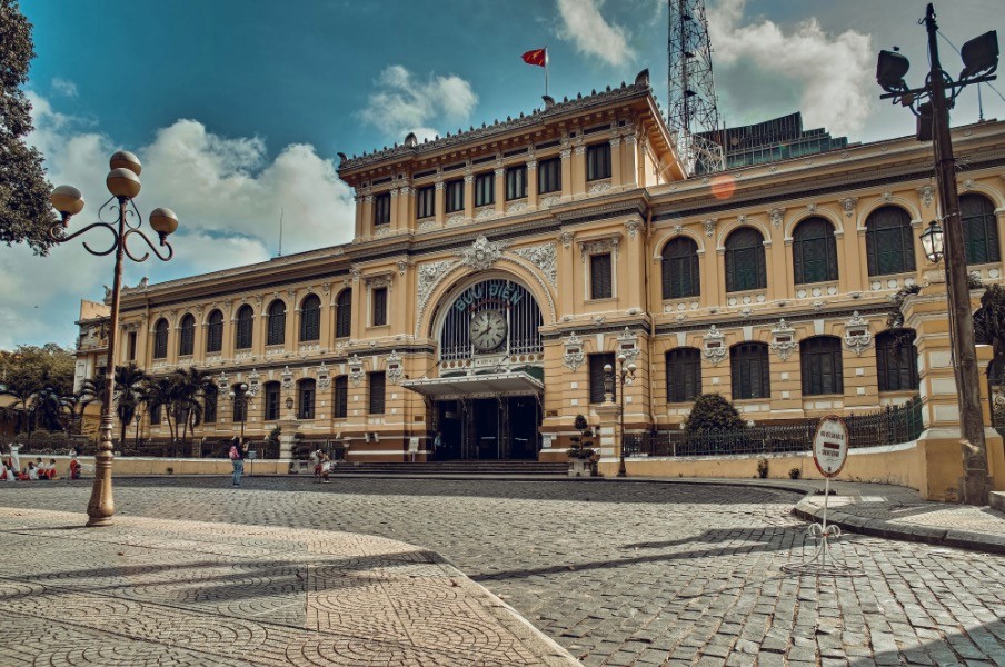 [Half Day] Ho Chi Minh City Premier Tour - HolidaySG