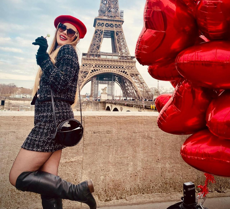 Best of Paris: Essential Highlights with a Local