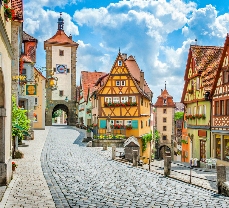 From Munich: Rothenburg and Romantic Road Day Trip by Bus