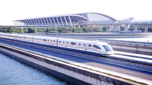 Shanghai Maglev Train - HolidaySG