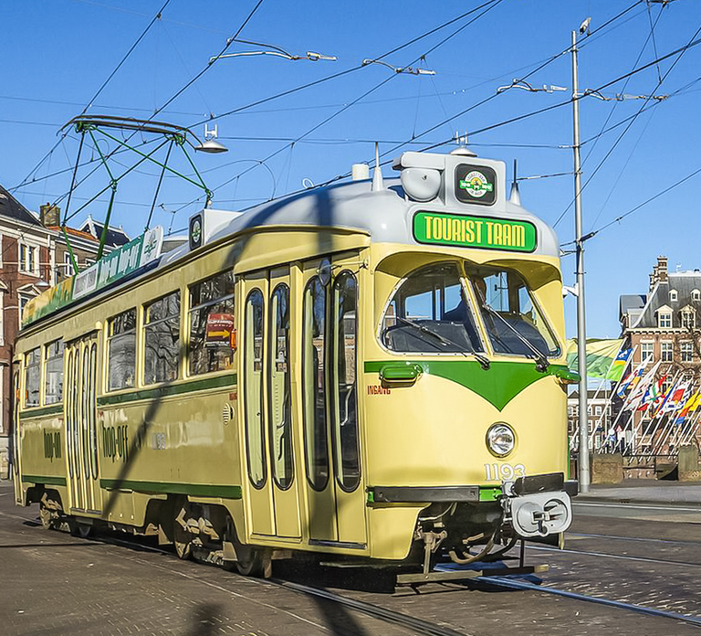 The Hague: Hop-on Hop-off Heritage Tram Tour