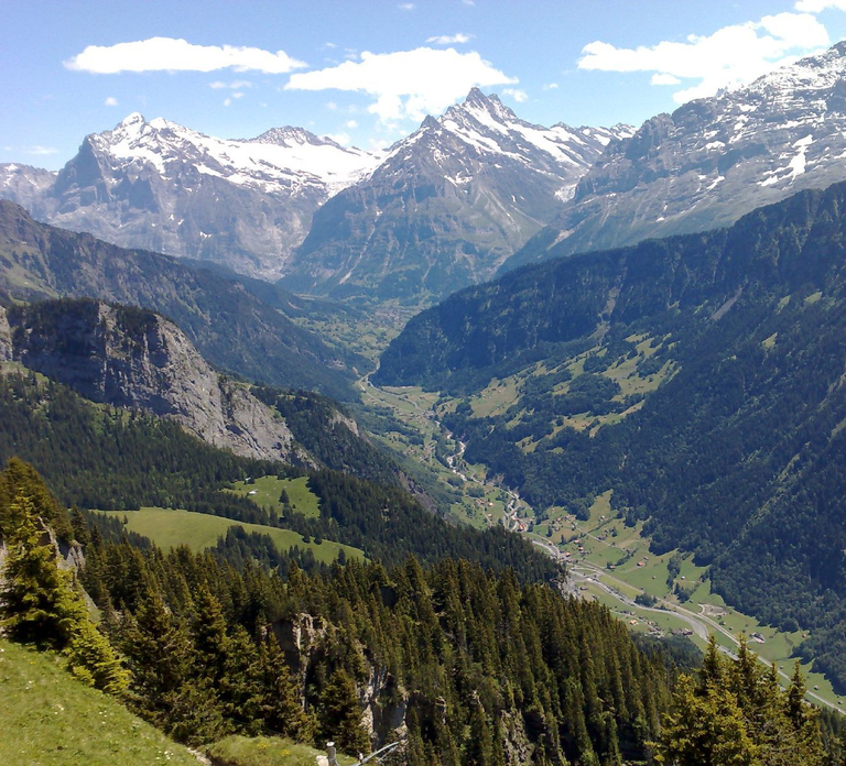 Free-Day in Interlaken Village from Lausanne