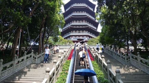 Hangzhou: West Lake + Lingyin Temple + Songcheng| Customized day tour with private charter[Chinese, English, Russian, French, German and Spanish]# Day Tours