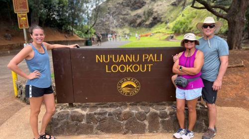 Oahu: Waterfall Hike via Scenic South Shore Drive Day Tours