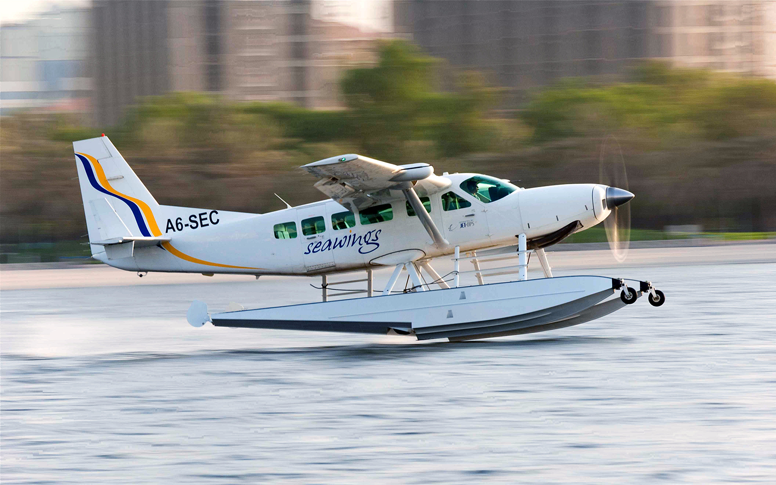 Dubai Seaplane Flight