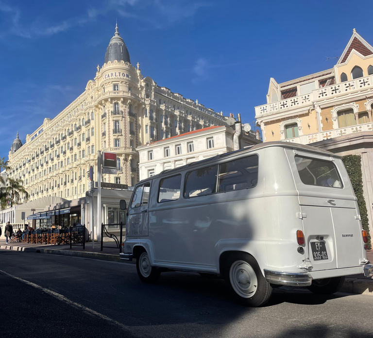Cannes: City Tour in a Vintage Bus