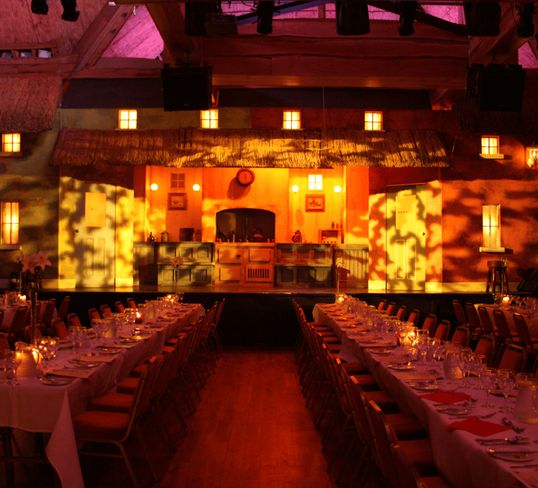 Dublin ; Taylor's Irish Night and Cabaret Shows.