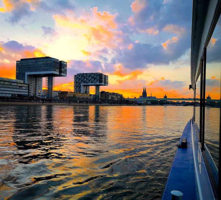 Cologne: Rhine River Cruise with Local Music