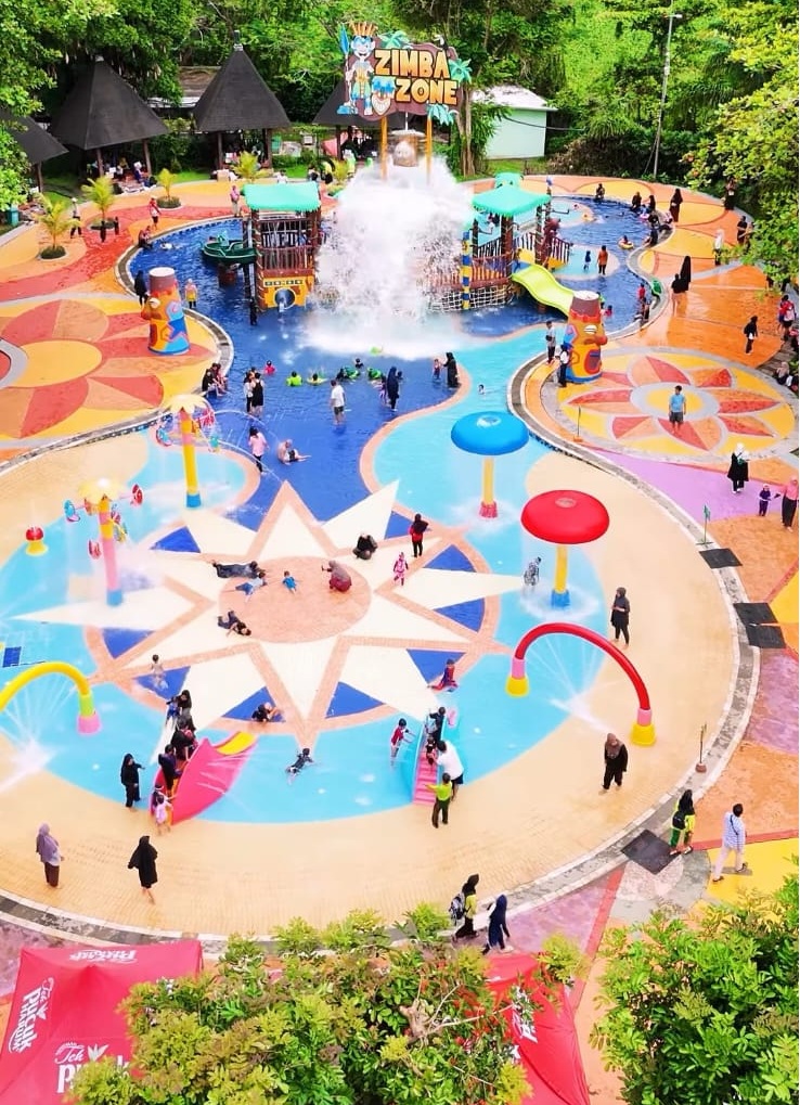 Amanzi Waterpark - HolidaySG