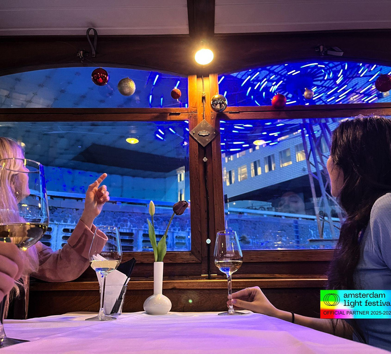 Amsterdam: Luxury Light Festival Cruise with Optional Drinks