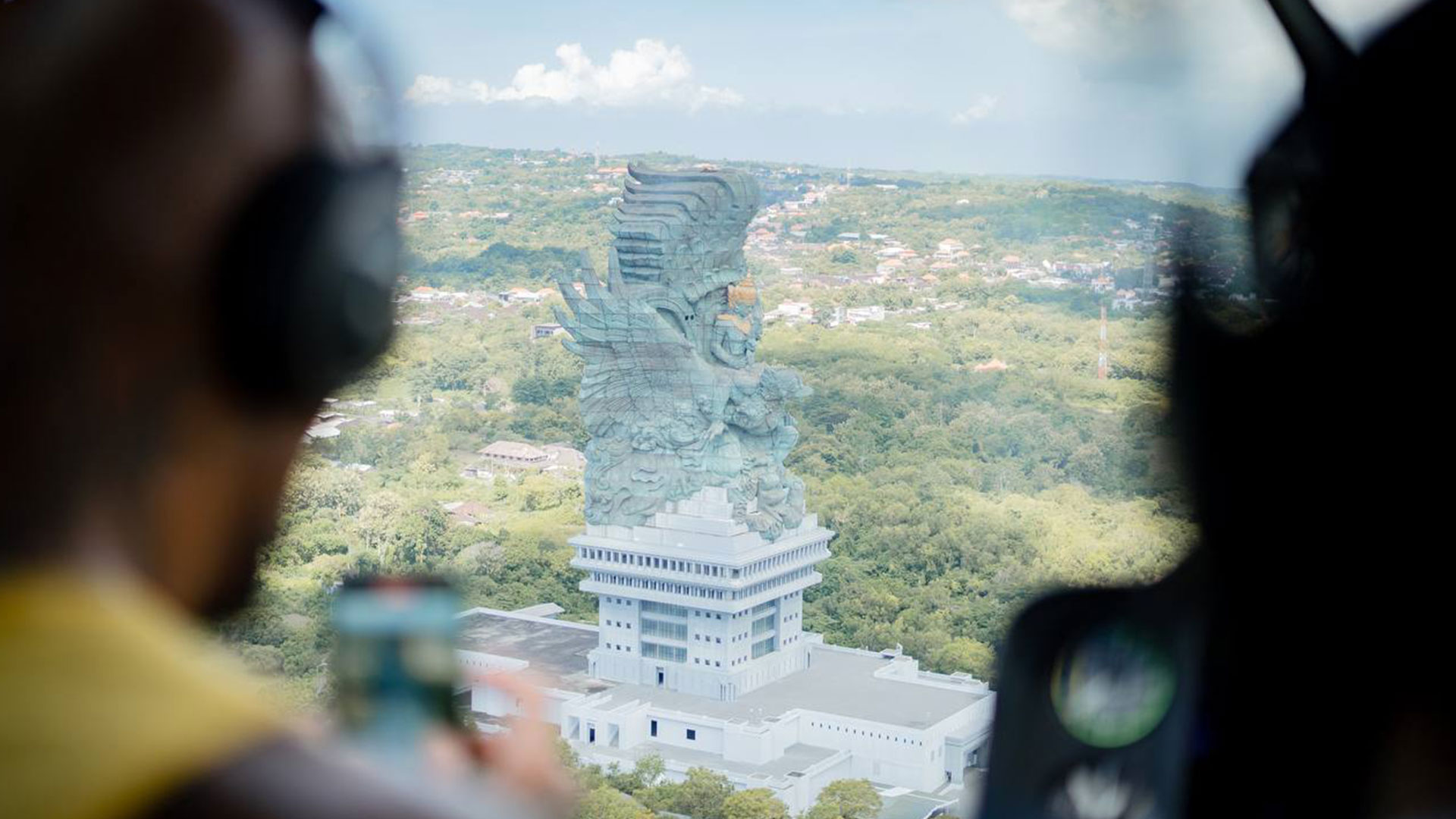 10 Min - 100 Min Bali Helicopter Tours | Departing from Canggu - HolidaySG
