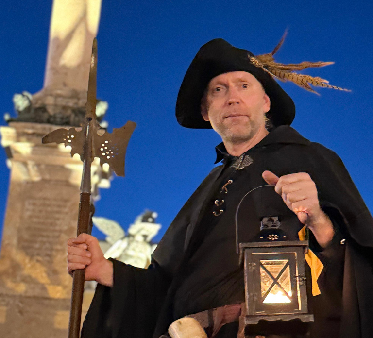 Munich: Night Watchman Tour in English