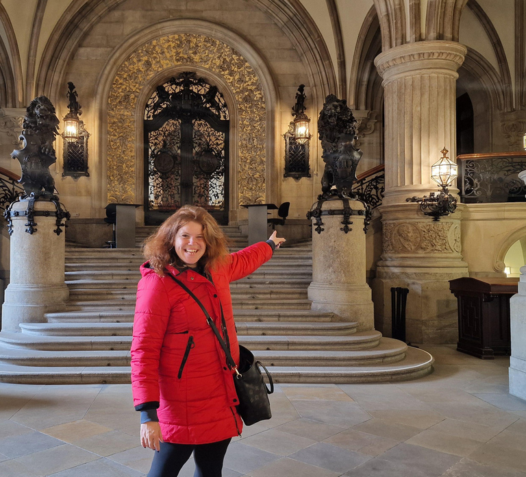 Hamburg: Guided Walking Tour for Magic Fans