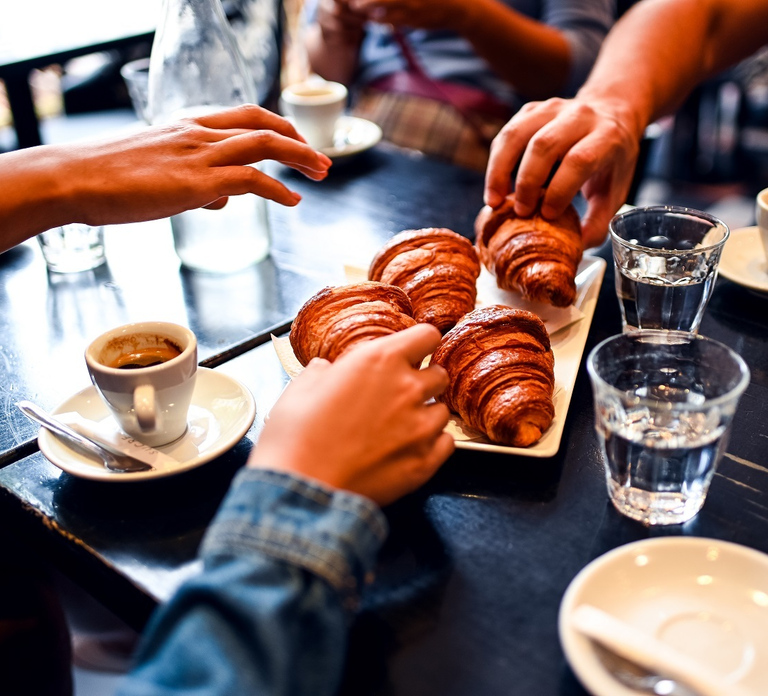 Paris: Le Marais District Food Tour with 10+ Tastings & Wine