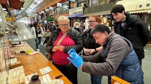Osaka Like a Local: 6 Hours of Walking, Eating & Exploring! Day Tours