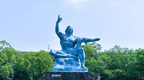 Nagasaki Atomic Bomb Museum, Peace Park, and Glover Garden one-day tour|Huis Ten Bosch Collection Day Tours