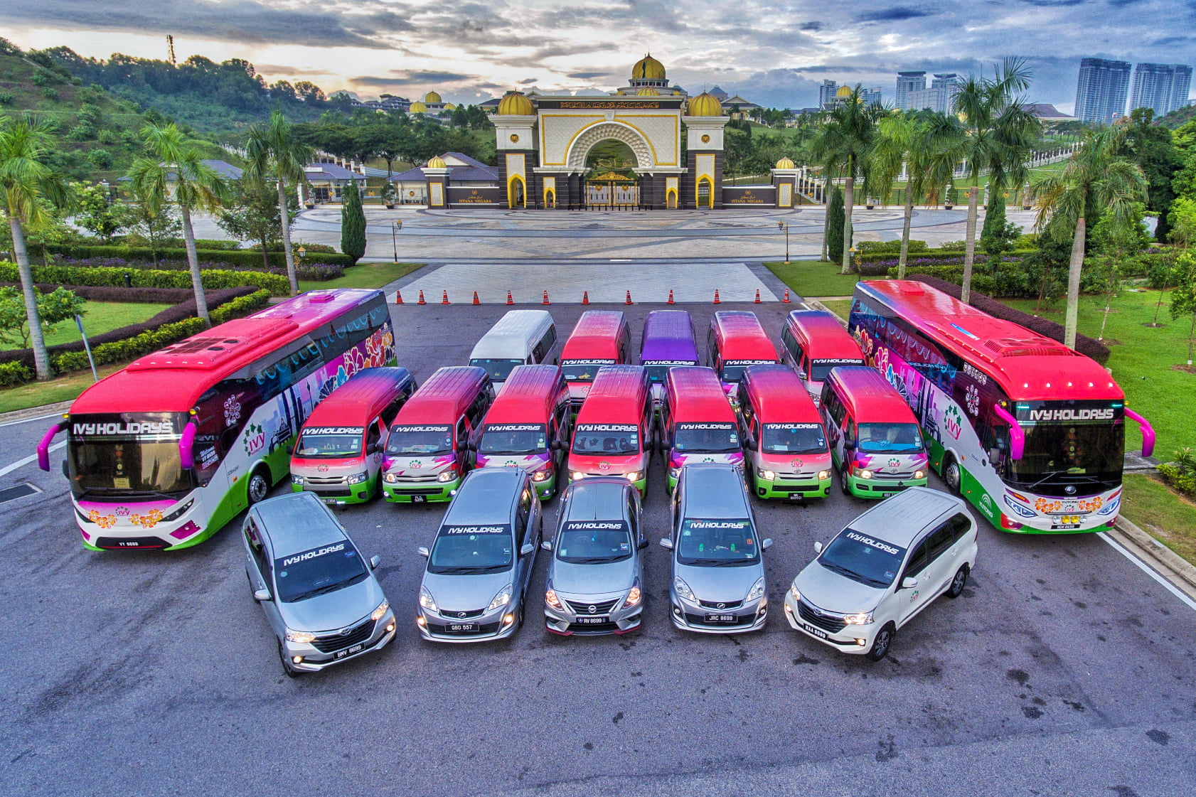 Kuala Lumpur Private Airport Transfer to/from Kuala Lumpur City - HolidaySG