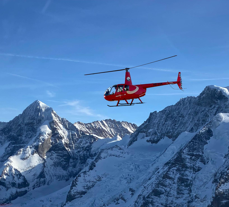 Bern: Private 42-Minute Swiss Alps Helicopter Flight