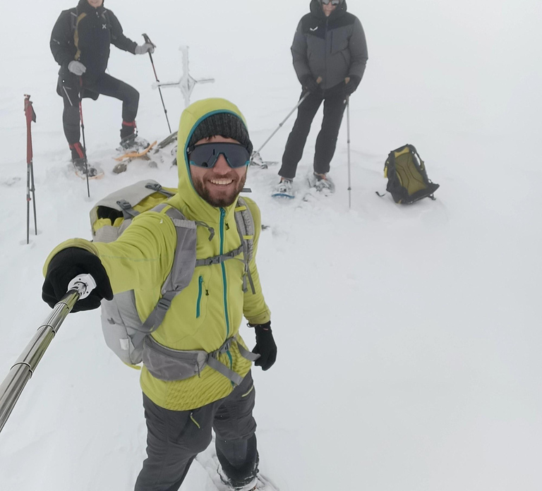 La Cerdanya: Snowshoe hike to the peaks of the Pyrenees