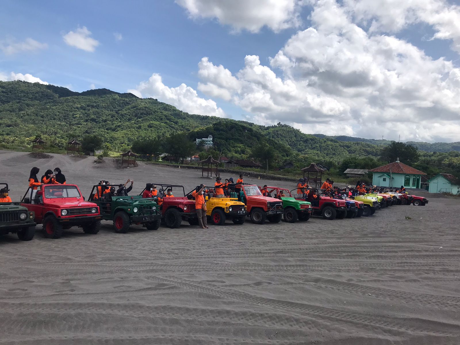 Offroad Gumuk Pasir - HolidaySG