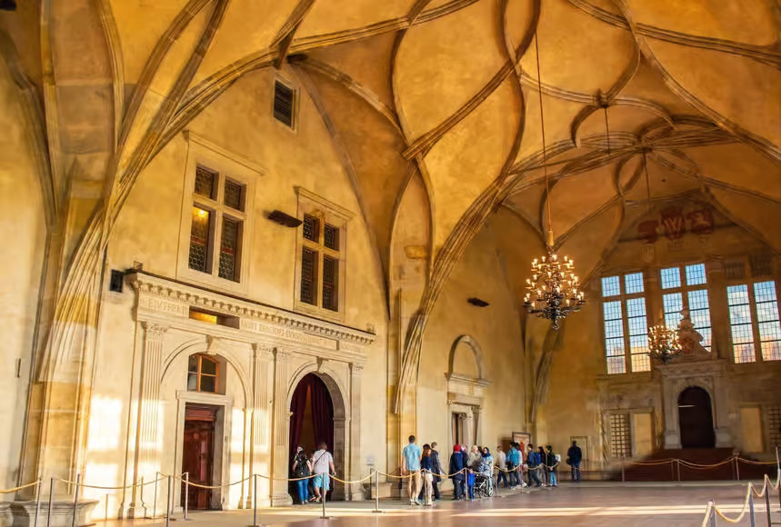 Prague: Skip-the-line Castle Ticket and Optional AudioGuide - HolidaySG