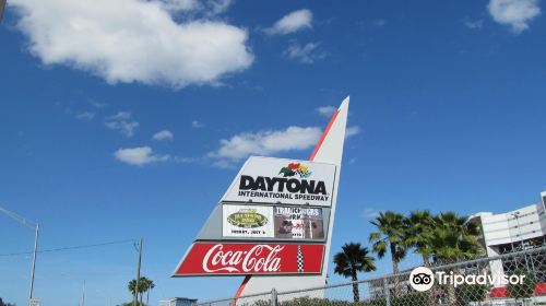 Daytona International Speedway - HolidaySG