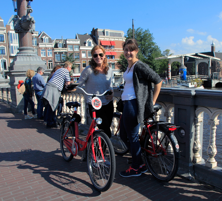 Amsterdam: 1/3-Hour or Full-Day Bike Rental with Lock
