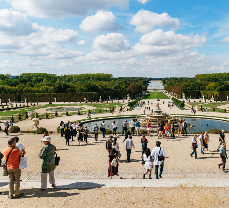 From Paris: Versailles Palace & Gardens with Transportation
