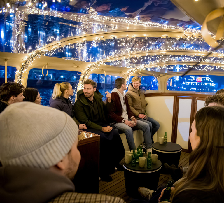 Amsterdam: Light Festival Heated Cruise & Unlimited Drinks!