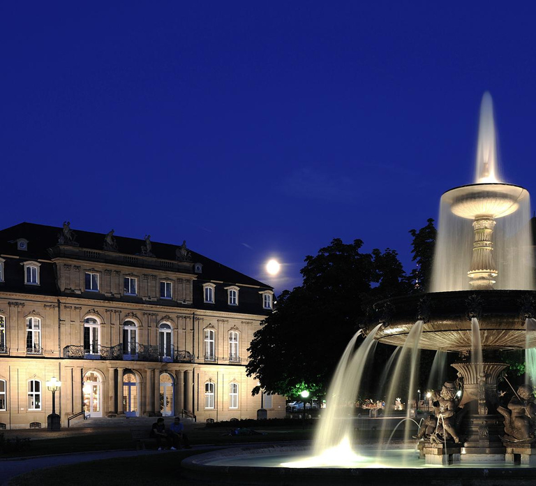 Stuttgart: Guided Ghost Walking Tour