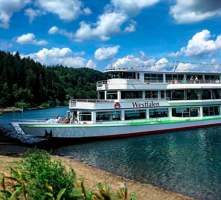Biggesee: XXL Boat Ride with All-Inclusive Brunch Buffet