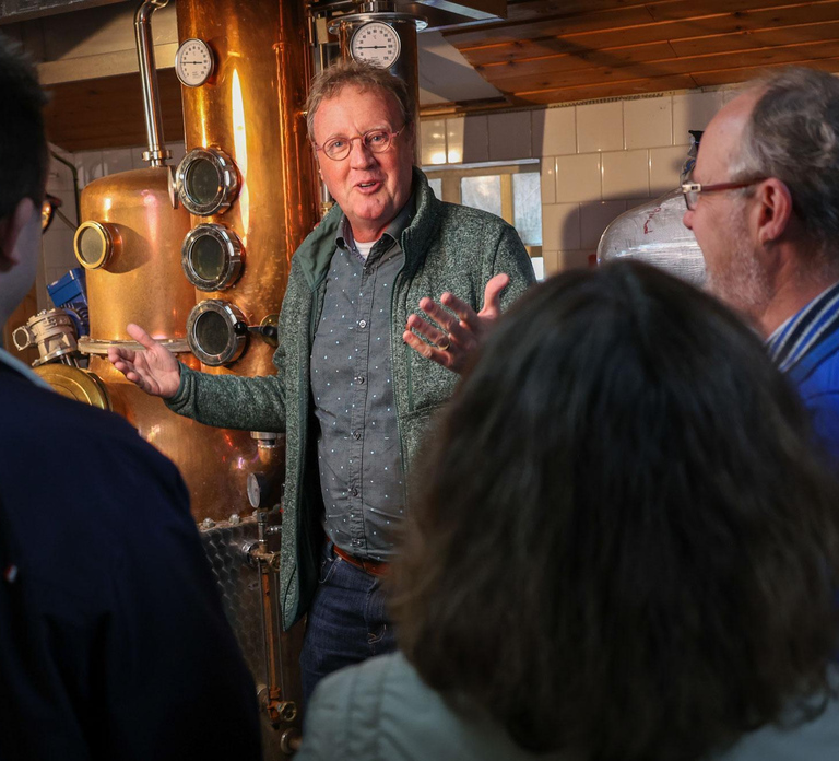 Loosbroek: Grain-to-glass Whisky Distillery Tour & Tasting