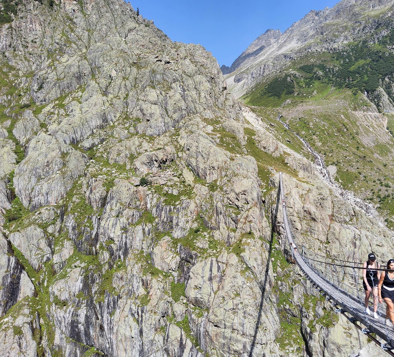 Zurich Day Trip: Trift, Spectacular Suspension Bridge