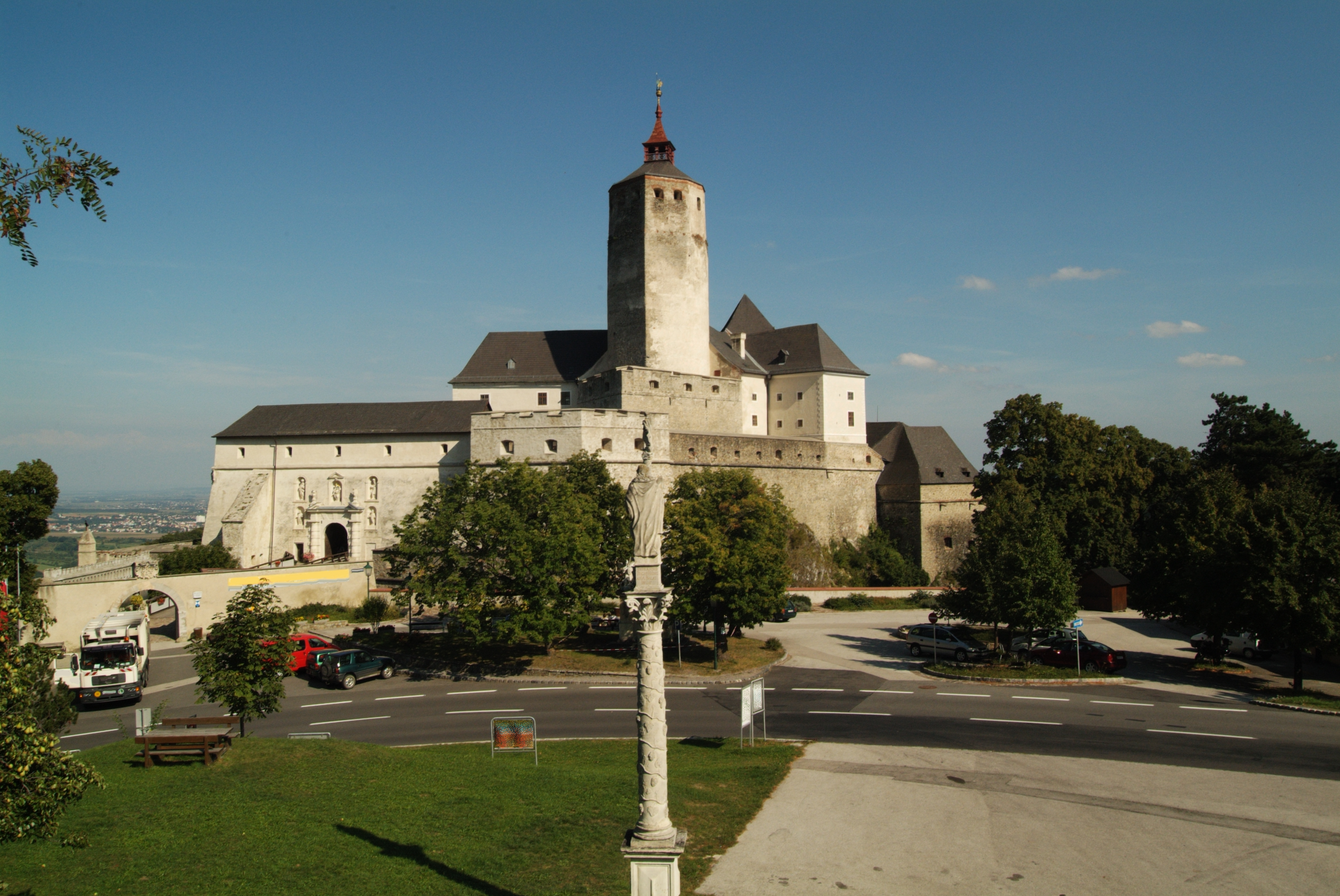 Forchtenstein Castle: Entry Ticket + Guided Tour