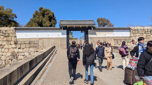 Osaka: Osaka Castle Guided Tour with Local Guide Day Tours