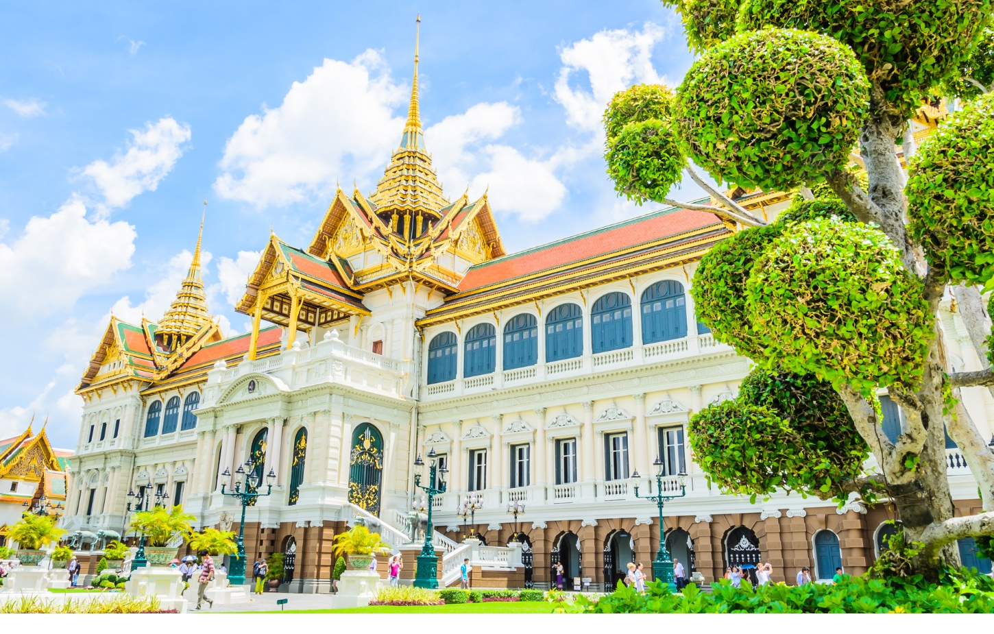 Join tour Bangkok Grand Palace and Emerald Buddha Tour : Meeting point Tha Chang ferry pier - HolidaySG