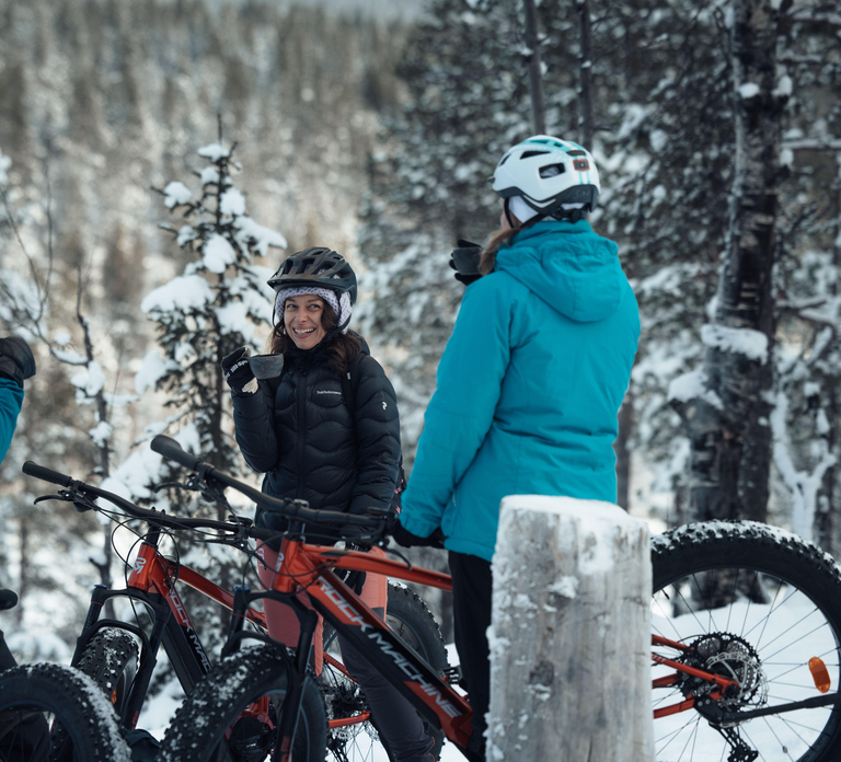 Levi: E-Fatbike Adventure in Snowy Forest