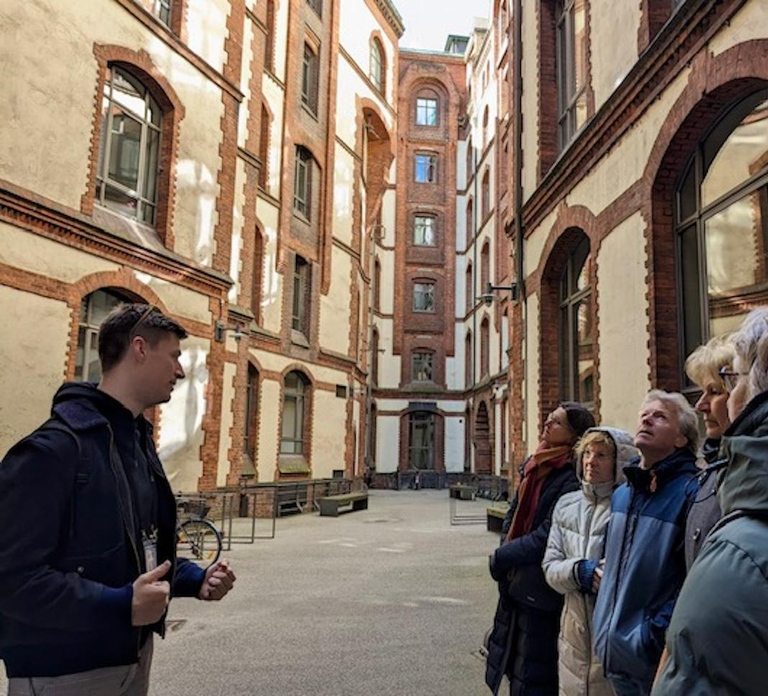 Hamburg: Private City Highlights Walking Tour