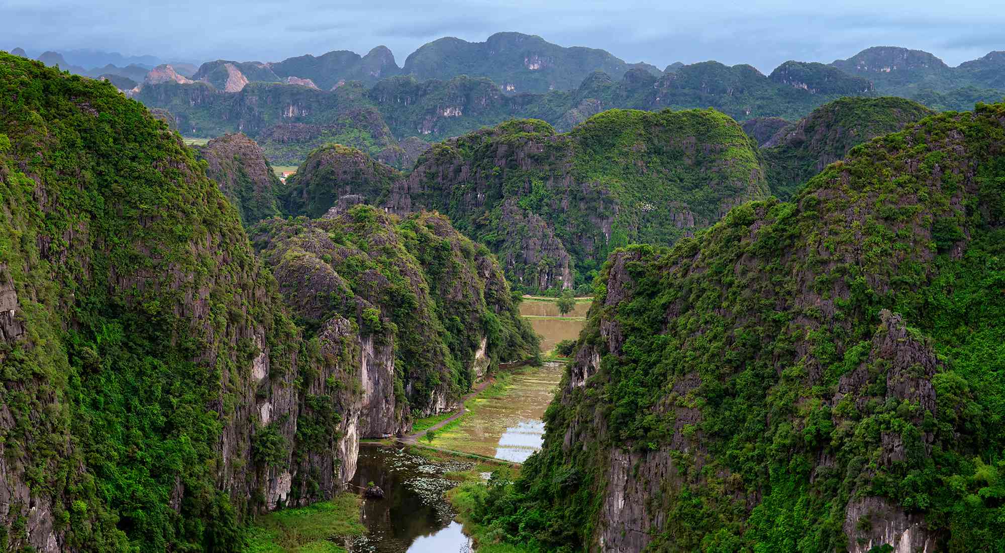 2-Day Truly Experience All Ninh Binh Attractions From Hanoi - HolidaySG