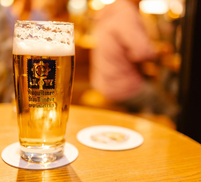 Munich: Old Town Beer and Pub Tour (4 beers)