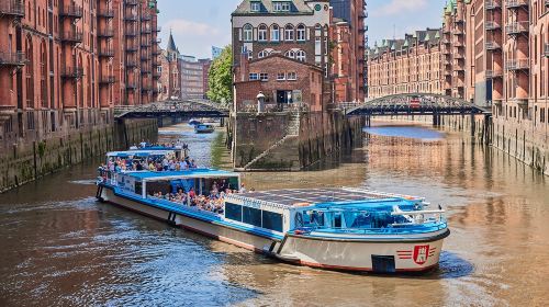 2-Hour Hamburg Port Cruise with Live Commentary - HolidaySG
